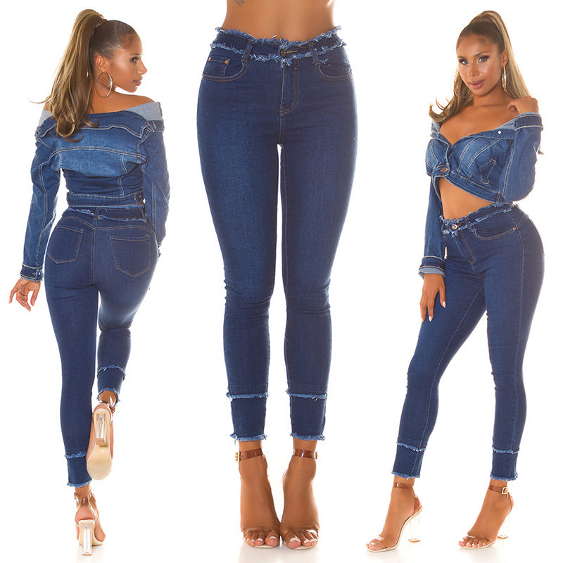 Jeans con orlo sfrangiato 0000J2257