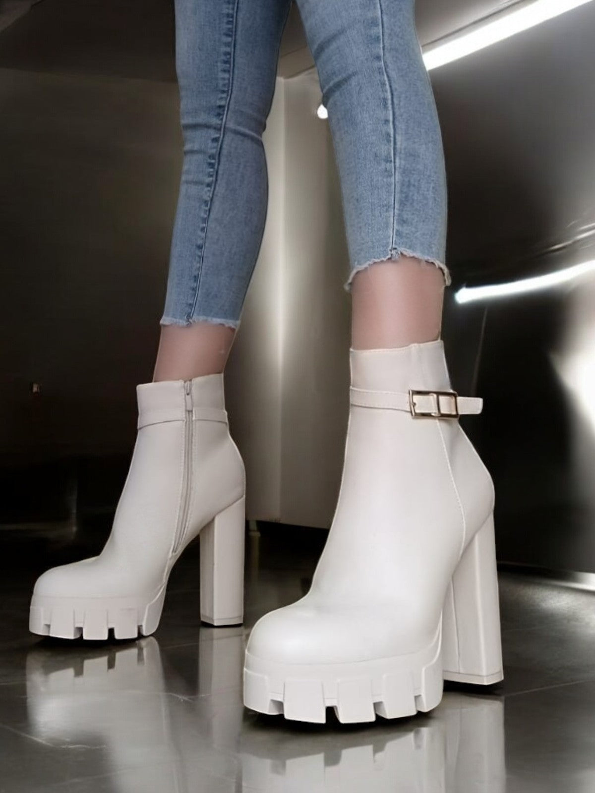 Stivaletti beige tacco 12 cm - codice ZOR29