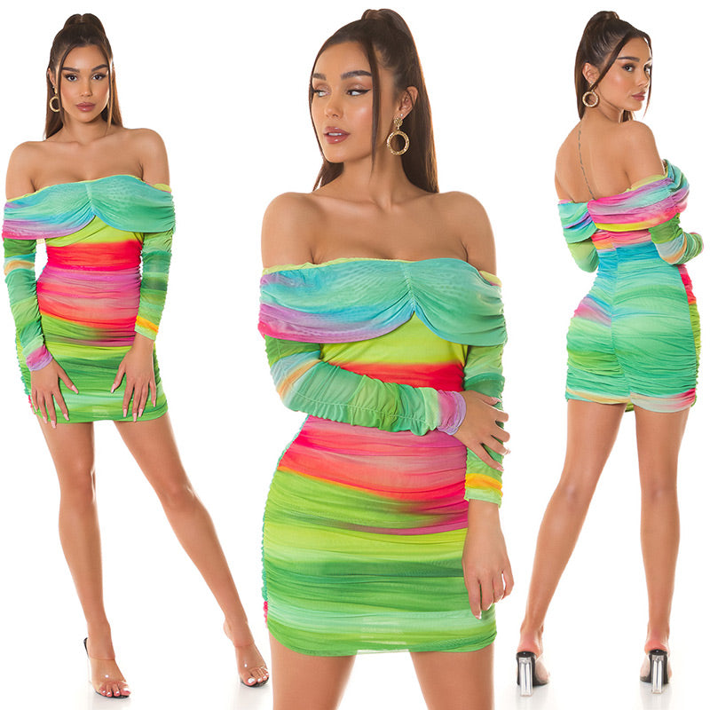 Abito con spalle scoperte verde 0000K15159